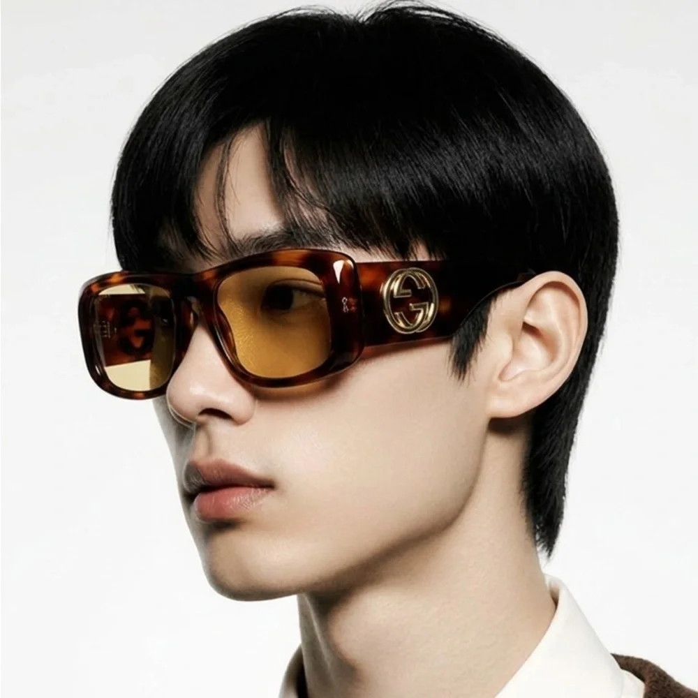 New Authentic Gucci Tortoiseshell Sunglasses with Brown Lenses GG1251s 002